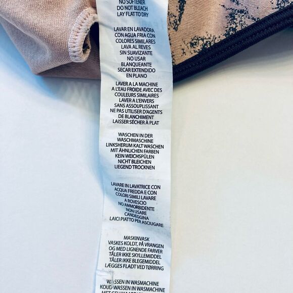 Fabletics Eliza Seamless Sports Bra Removable Padding Size XS - Picture 10 of 12